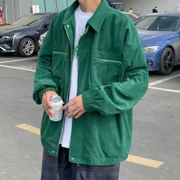 Мужские куртки осенняя вельветовая куртка мужчина мода ретро карманные грузы японская уличная одежда хип -хоп.