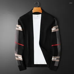 Herrtröjor Minglu Cardigan Wool Randig Mens Luxury Computer Sticked Autumn Winter Long Sleeve Man Man Outerwear