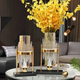 Vasos de vidro transparentes de metal Design moderno Design Luxury Crystal Plant Pot Flores secas Sala de estar Jarrones Tabela Decoração HKD230823