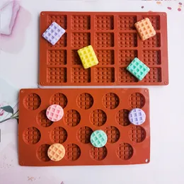 Stampi da forno 1820 Waffle Stampo per caramelle in silicone Fai da te Quadrato circolare Strumento per la produzione di cioccolato Accessori creativi 230809