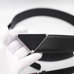 Prad Designer Belts Men Kobiety oryginalny skórzany pasek marki klamra klamra zwyczajna pasa hurtowy cinturones Rozmiar 95-125 cm