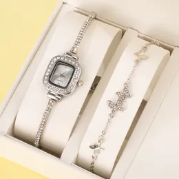 Andere Uhren 2-teiliges Diamant-Uhr-Quadrat-Zifferblatt-Armband-Set Damen-Lederband Quarz-Armbanduhr Weibliche Uhr Zegarek Damski 230809