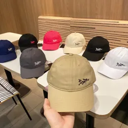 Men's Sports Style Designer Ball cap Women's Candy hat Animal Bone Embroidery Adjustable Size casquette