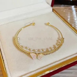 Pulseiras de charme colorido colorido de cor de ouro dupla pulseiras abertas para mulheres 2023 Novo Fashion Luxury Pearl Chain Bracelet Gifts Gifts