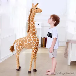 Pluszowe pluszowe zwierzęta duże rozmiar pluszowe żyrafa miękkie wypchane życie zwierzęta żyrafie miękkie lalki dekoracje domowe dzieci prezent urodzinowy R230810