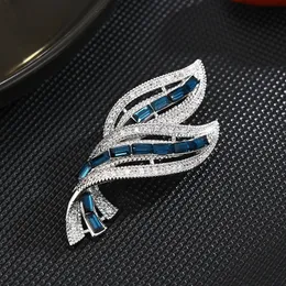 Pins Brooches Exquisite and Elegant Orchid Leaf Fashion Design Luxuryzircon Flower Broochpins for Woman Corsage Accessories Wholesale 230809