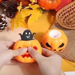 Halloween Ghost Squeeze Pumpkin TPR Cup Toys Descompressão Fidget Antistress Sensory Stress Relesting Presente para crianças adultos 230810