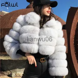 Kvinnorjackor FQLWL Casual White Black Fluffy Fall Winter Faux Fur Coat Women Jacket Lång ärm Cropped Puffer Pälsjacka för kvinnor Outwear J230810