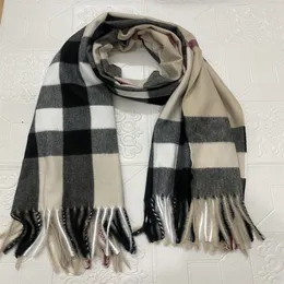 2023 Designer Scarves Classic Fashion Scarves Women's Brand Shawls 100% Winter Women's Cashmere Scarf Products Large plaid shawls AAA