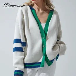 Женские трикотажные трикотажные изделия Hirsionsan Vintage V Neck Seck Seals Women Sweater 2023 Зимние повседневные теплые вязаные женские кардиган свободные дамы Jumpers 230810