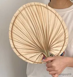 Kinesiska stilprodukter 10st kinesisk stil ren handvävd hantverk fan sommar myggavvisande fläkt naturlig palm blad handskakar fläkt hem dekoration r230810