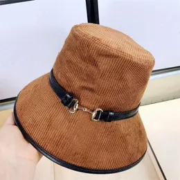 Högkvalitativ Corduroy Bucket Hat Designer Män Kvinna Cap Classic Fashion Stora Brimmed Hats Beanie 2 Färg