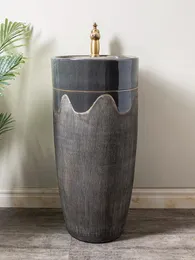 Badrumsvaskkranar Integrerade piedestalbassäng Ceramic Home Wash -basin Utomhus Courtyard Retro Column Wash