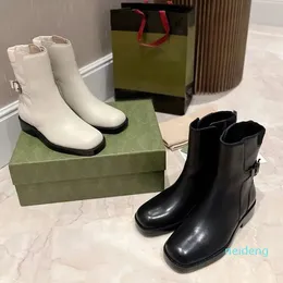 Sonbahar Kış Botları Tasarımcı Kadın Kalın Solged Fermuar Boot Yumuşak Cowhide Platform Gündelik Ayakkabı Deri Moda Yüksek Üstü Kadın Ayakkabıları