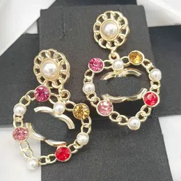Mode 18k guldpläterad designer örhängen dinglar brev stud örhänge diamantörhängen lyx varumärke kvinnor smycken bröllop fest semester gåva