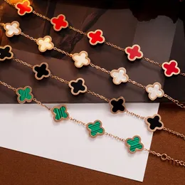 2023 New Korean Style Fashion Trendy Stainless Steel Fine Jewelry Findings 18k Gold Plated Solid Color Clover Women Charm Bracelet
