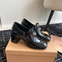 fyrkantiga tår mynt chunky klackar loafers designer klänningskor kontor fest kvinnors högklackade sandaler 6.5 cm läder casual skor fabrik med låda
