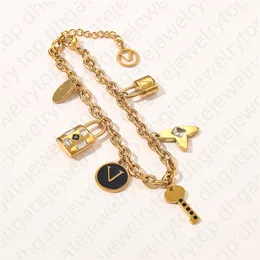 18K Gold Pendant Bracelet Designer Chain Bracelets Brand Women Non Fade Silver Correct Logo High Quality Love Jewelry Luxury Wedding Jewelry Lock