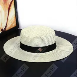 2023 New Straw Hat Wide Brim 모자 Sun Small Fitted Mat Gold Braided Female Sunshade Flat Cap