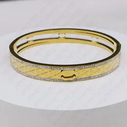 Schmuckdesigner Armreifen Armband Frauen Marke Buchstaben Edelstahlmarken Luxus Charme Armbänder 18K Gold plattiert klein wasserdicht