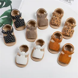 첫 번째 워커 0423 Lioraitiin 018m Born Infant Baby Girls Boys Boys Sandal PU 가죽 유연한 Nonslip Summer Flat Shoes 230812