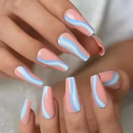 Fałszywe paznokcie cukierki Kolor długie fałszywe wskazówki Baby Blue Swirls Coffin Press On Pink Balerina dla kobiet i dziewcząt 24pcs