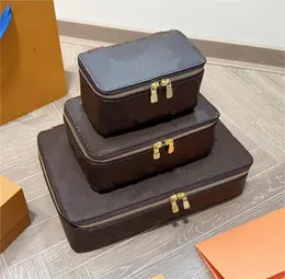 مصمميات مصممي الأزياء الأزياء حقيبة سفر السيدات كيس الماكياج مطبوعة الحروف الحديثة مجوهرات مربع مربع تجميل تخزين حقيبة تخزين