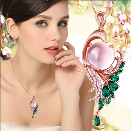 Pendant Necklaces Luxury Rose Gold Plated Phoenix Necklace Pink Gems White Green Zircon Bridal Wedding Band Banquet Jewelry Gifts