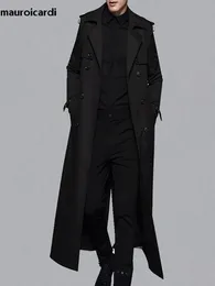 Erkek trençkotları mauroicardi bahar sonbahar uzun siyah haki trençkotlar erkekler çift göğüslü artı boyutta palto Avrupa moda 4xl 5xl 230812
