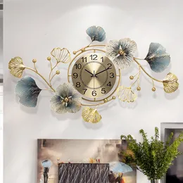 Wall Clocks Metal 3D digital wall clock Chinese clock fashion creative clock living room study luxury atmosphere ginkgo leaf wall clock 230814