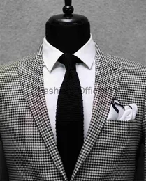 New Style Men Suit Houndstooth Custom Made Men Suit