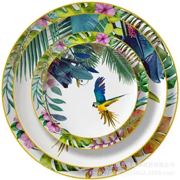 Gerichte Teller Papageien Bone China TABLEWARE SET Pastoral Phnom Penh Western Food Plate Haushaltsschüssel Kaffeetasse 230814