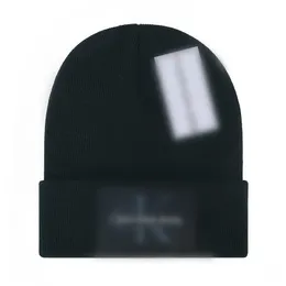 Cappello da design del berretto invernale Cappello da cappello in coda cappelli autunnali eleganti per uomo teschio da donna da donna da donna da uomo da sci sozione sport sport bernomici gustie c7