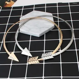 Choker One Arrow Women's Fashion Necklace With Circular Triangle Design.