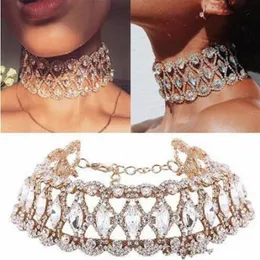 2020 Luxury Hollow Flower Crystal Rhinestone Choker Collar Halsband Kvinnor Guld Silverkedja Halsband bröllop smycken för fest GI262E