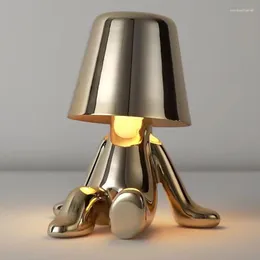 Bordslampor Touch Dimning LED Little Golden Man Lamp Thinker Desk Lighting Coffee Bar Home Decoration Night Light