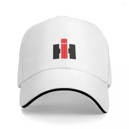 Berets Farmall International Harvester IH Fan Cap Fashion Casual Baseball Caps Regulowany kapelusz Hip Hop Summer Unisex Hats