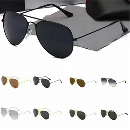 Sun Raiebanity Moda Gözlükleri Klasik Marka Vintage Satış Lüks Tasarımcı Pilot Metal Erkek Çerçevesi için Güneş Gözlüğü UV400 Erkekler Kadın Güneş Gözlüğü Kutu 3LSC