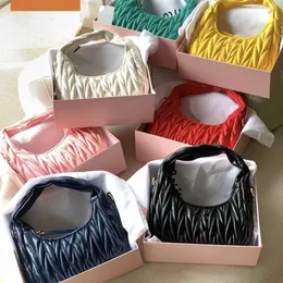 Luxury Designer Handbag Miu Sheepskin Mui Pleated Armpit New One Shoulder Messenger Hobo Bowling Pillow Factory Direct 9HBG281I