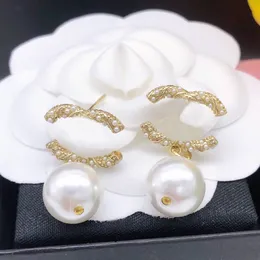 Brincos de diamante de ouro feminino Designer dupla letra C Stud Pearl Crystal Wedding Party Jóias por atacado