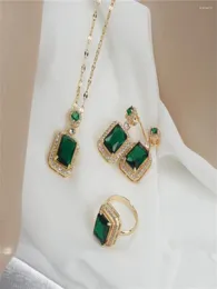 Halskette Ohrringe Set Smaragd weiblicher Zirkonkristall Retro Temperament Schmuck