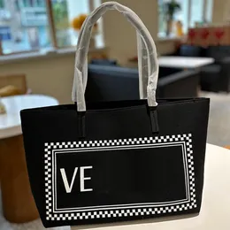 Tuval tote alışveriş çantası büyük kapasiteli cepler omuz çantası moda beyaz harfler deri tutamak iç fermuarlı cep 36cm