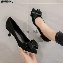 Scarpe eleganti black bowknot punta di punta da ufficio donne pompe tacchi sottili 3 cm 45 cm da 65 cm usura leggera di scarpe da design non slip coreane j230815