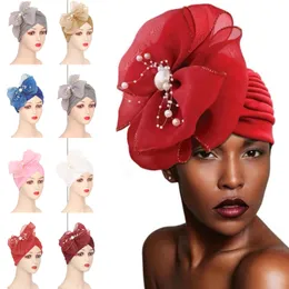 Senaste indiska stora blommor turban kvinnor muslimsk bowknot hijab hatt afrikansk auto gele headtie bröllop aso cap huvudduk