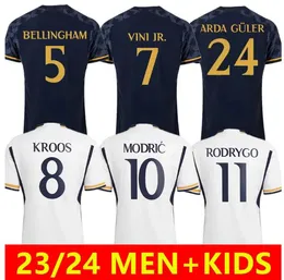 Real Madrids Men Kids 2023 2024 Fotbollssatser Vini Jr Modric Soccer Jerseys 23/24 Camiseta de Futbol Kroos Bellingham Camaveringa Valverde Rodrygo Alaba Kid Footbal Ki