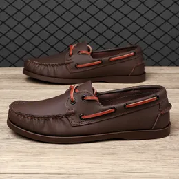 Vestido sapatos de vestido mocassim masculino de couro masculino de couro clássico clássico tamanho grande tamanho confortável e resistente a esgotos respiráveis ​​230814