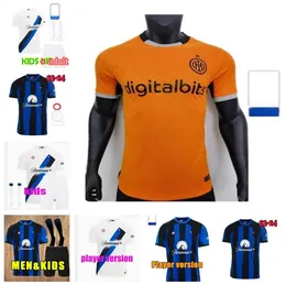 23 24 Lukaku Soccer Jerseys Final Maillot de Lautaro Barella 2023 Maglie Football Shirts Kvaratskhelia Special Inters Milans Player Version Vidal Men Kids Kit Kit Kit Kit Kit