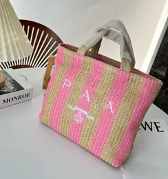 Topp Summer Stripe Straw Fashion Bags Designer Bag Woman Crochet Tote Bag Luxury Handbag Summer Shopping Purse Totes Axel Handväskor Triangel A1