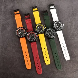 Avenger Designer Watch Quartz Movement Watches 고품질 정확한 Montre Simple Red Blue Rubber Reloj 현대 고급 손목 시계 AAA SB048 Q2