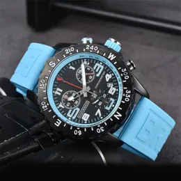 44mm الموضة مشاهدة المطاط Quartz Endurance Pro Reloj Hombre Red White Black Trendy Sopt Watchband Chronograph Classical Watch All Dial Work SB048 Q2